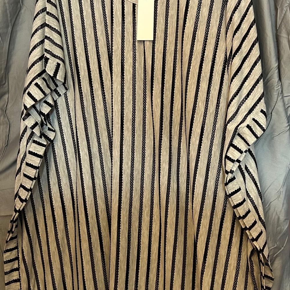 🌺Calvin Klein Coverup - Picture 5 of 5